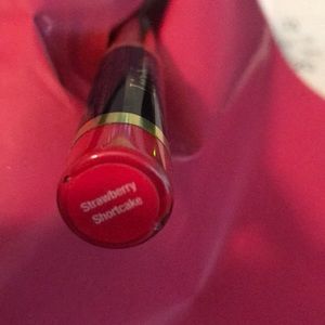 Strawberry shortcake lipsense